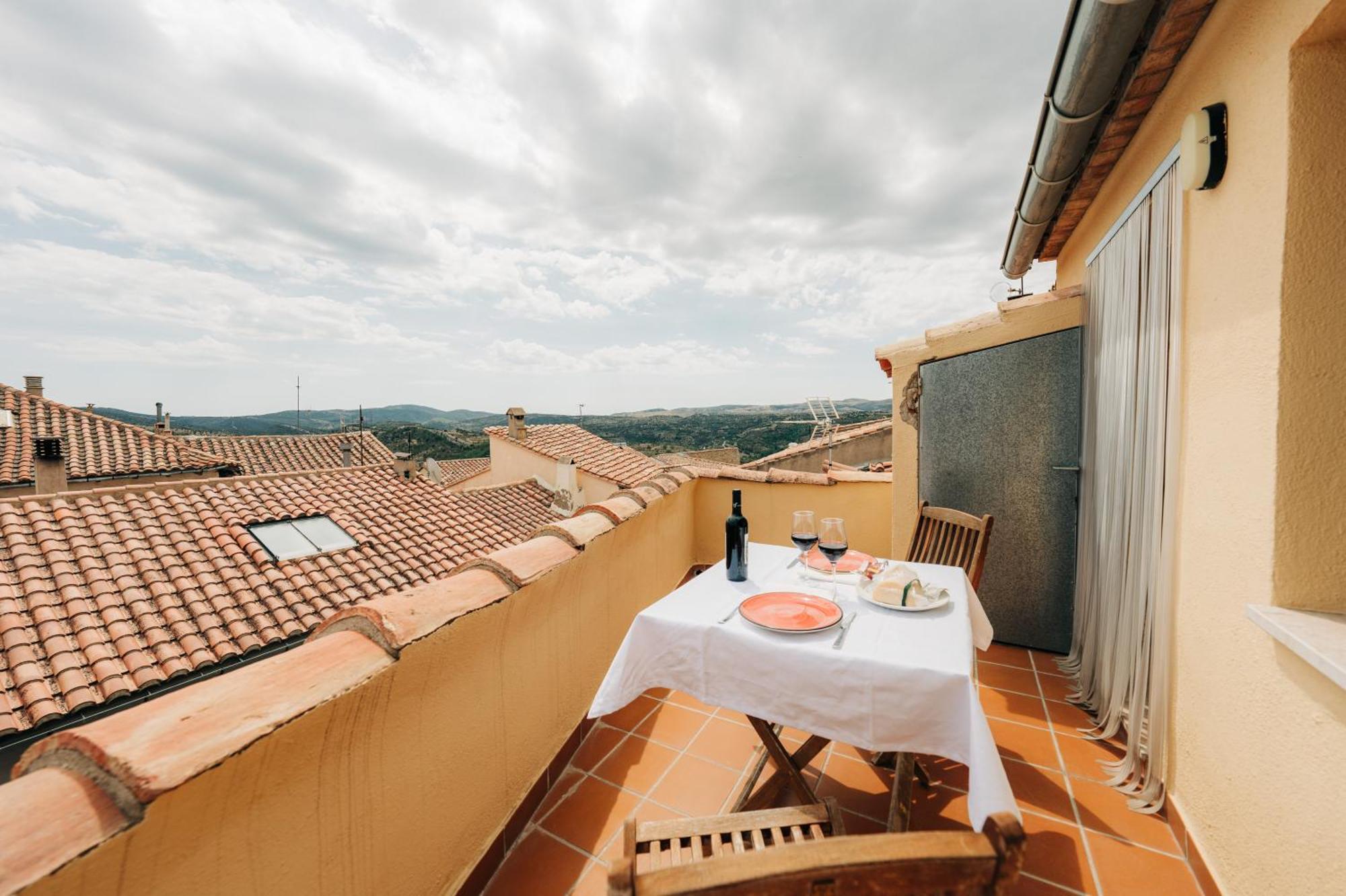 Apartamentos Stetic 2 Morella Exteriör bild
